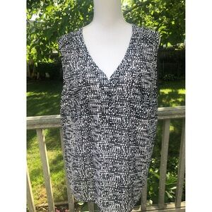 NWT Rose & Olive Sleeveless Blouse 2X